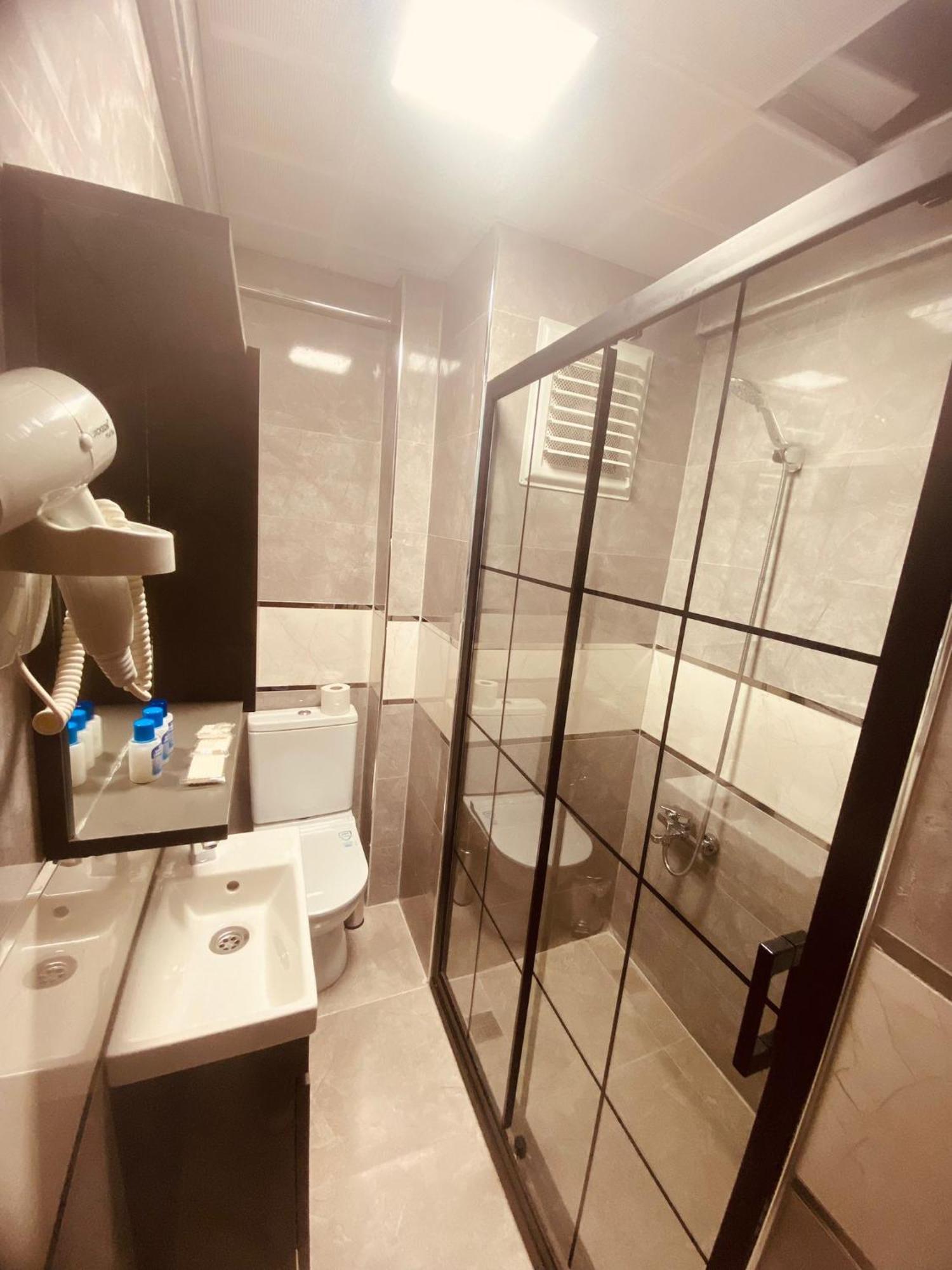 Malkoc Hotel Istanbul Ngoại thất bức ảnh